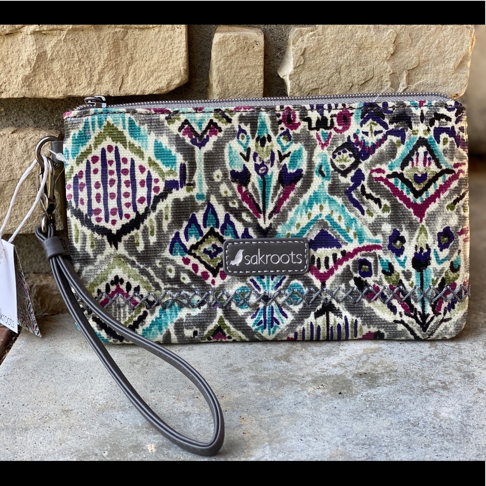 Sakroots wristlet/wallet. NWT